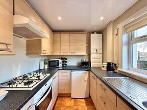 Photo 9- click for photo gallery